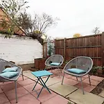 K Suites - Selkirk Street